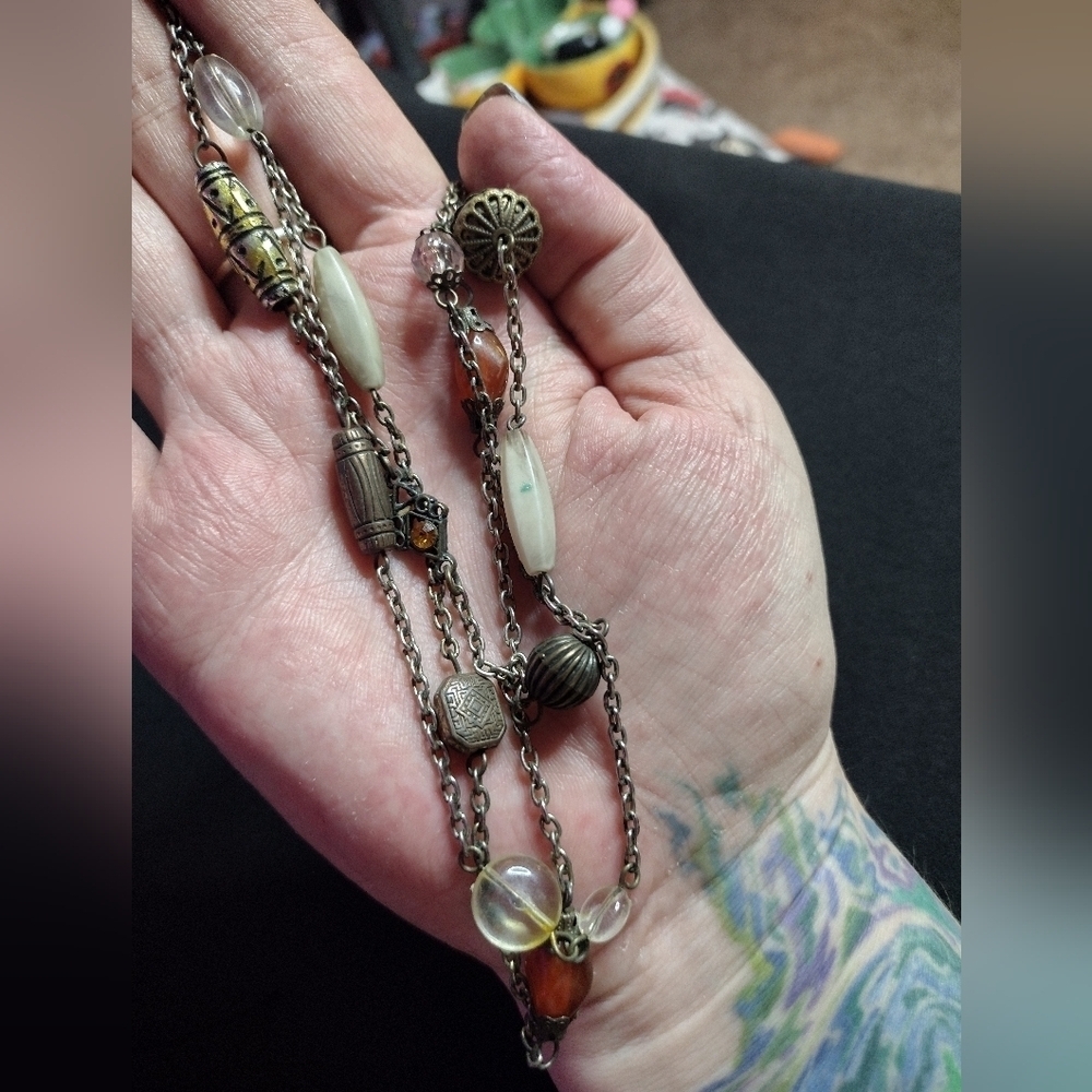 Vintage Multi-strand Beaded Charm Necklace - Picture 9 of 10